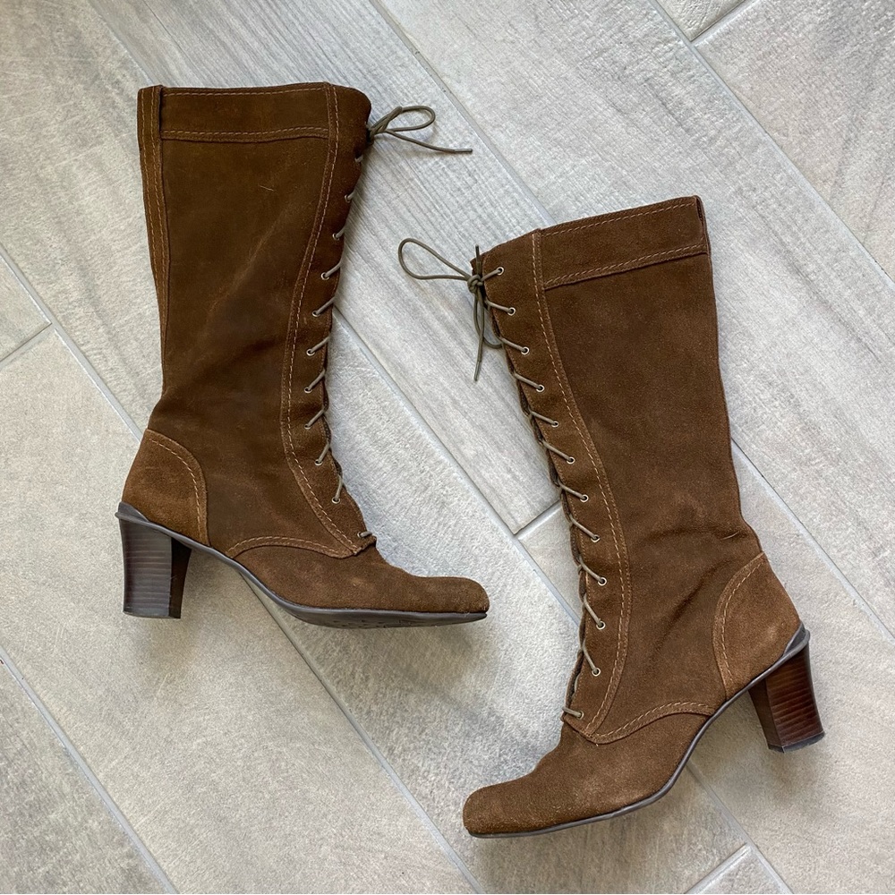 Adrienne Vittadini Brown Lace Up Boots